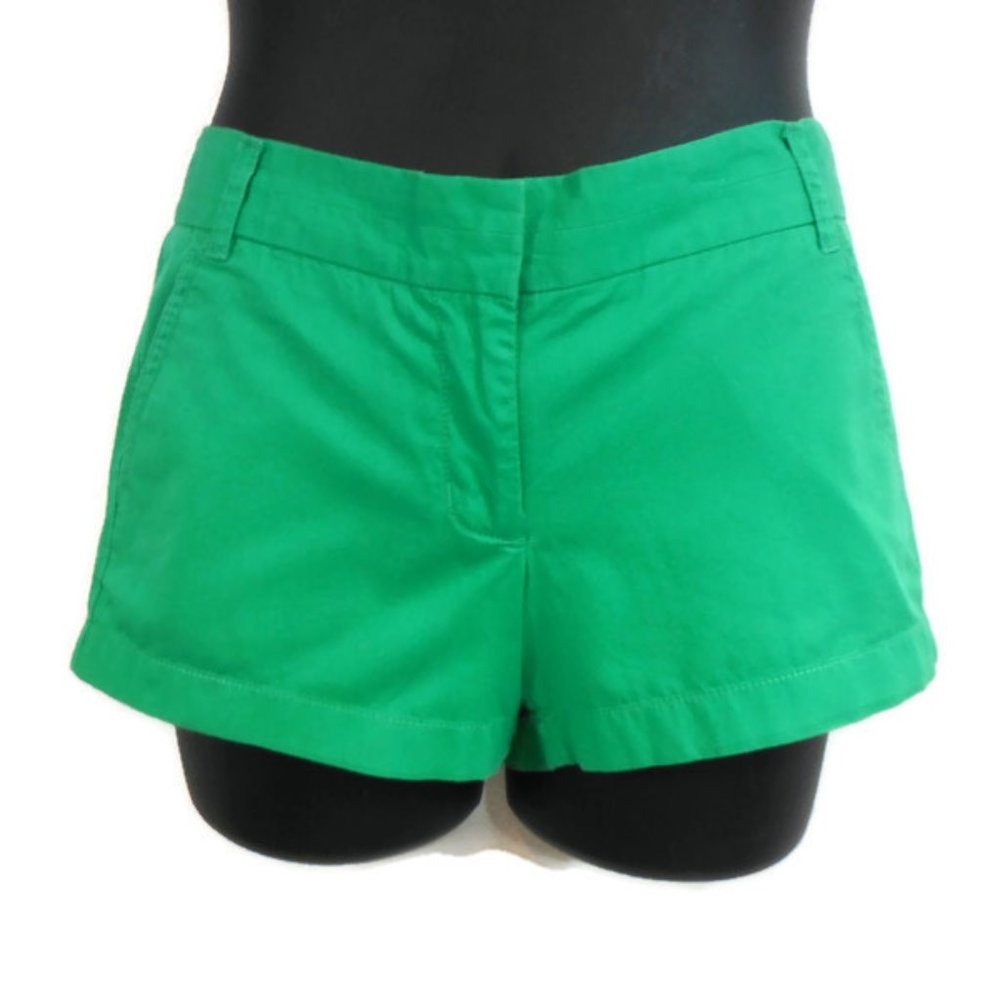 J Crew Girls Green Chino Shorts -14 - Picture 1 of 12